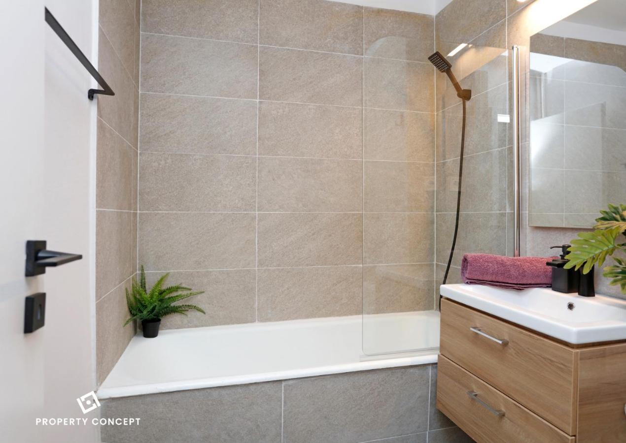 Bright & Relaxing Stay Studio Bucarest Extérieur photo